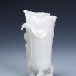 白玉瓜花瓶